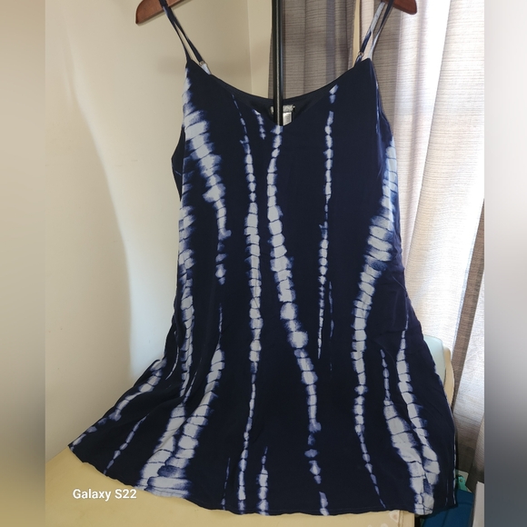 VENUS Navy and White Tie-Dye Mini Dress - Picture 1 of 5